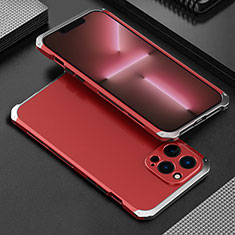 Handyhülle Hülle Luxus Aluminium Metall Tasche 360 Grad Ganzkörper für Apple iPhone 13 Pro Silber und Rot