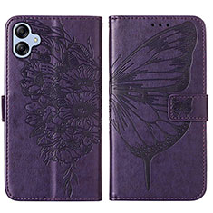 Handytasche Stand Schutzhülle Flip Leder Hülle Schmetterling YB1 für Samsung Galaxy M04 Violett