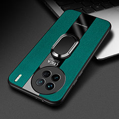 Silikon Hülle Handyhülle Gummi Schutzhülle Flexible Leder Tasche mit Magnetisch Fingerring Ständer PB2 für Vivo X90 5G Grün