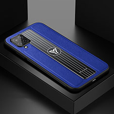 Silikon Hülle Handyhülle Gummi Schutzhülle Flexible Leder Tasche mit Magnetisch FL1 für Samsung Galaxy F12 Blau