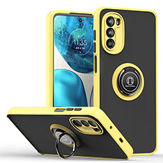 Silikon Hülle Handyhülle und Kunststoff Schutzhülle Hartschalen Tasche mit Magnetisch Fingerring Ständer S04 für Motorola Moto G71s 5G Gelb