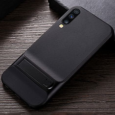 Silikon Hülle Handyhülle und Kunststoff Schutzhülle Tasche mit Ständer R03 für Samsung Galaxy A70 Schwarz