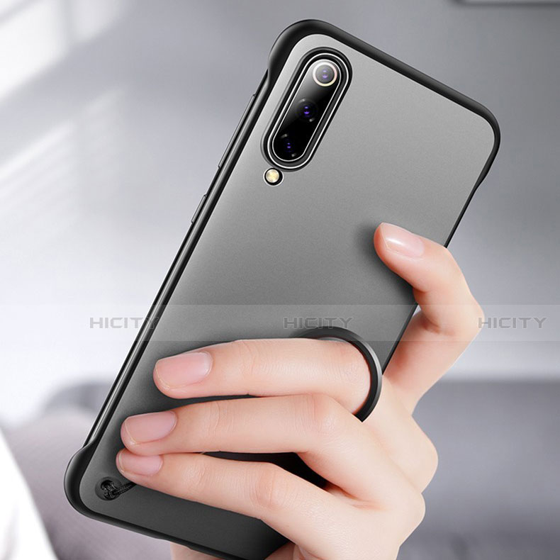 Handyhülle Hülle Ultra Dünn Schutzhülle Tasche Durchsichtig Transparent Matt U01 für Xiaomi Mi 9 Lite groß