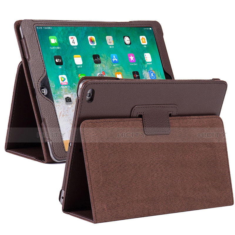 Handytasche Stand Schutzhülle Flip Leder Hülle L04 für Apple iPad 10.2 (2020) Braun Plus