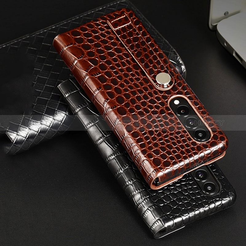 Luxus Leder Hülle Handyhülle und Kunststoff Schutzhülle Hartschalen Tasche T03 für Samsung Galaxy Z Fold3 5G groß
