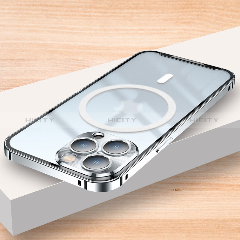 Schutzhülle Luxus Metall Rahmen und Kunststoff Schutzhülle Tasche mit Mag-Safe Magnetic Magnetisch LK2 für Apple iPhone 15 Pro Silber