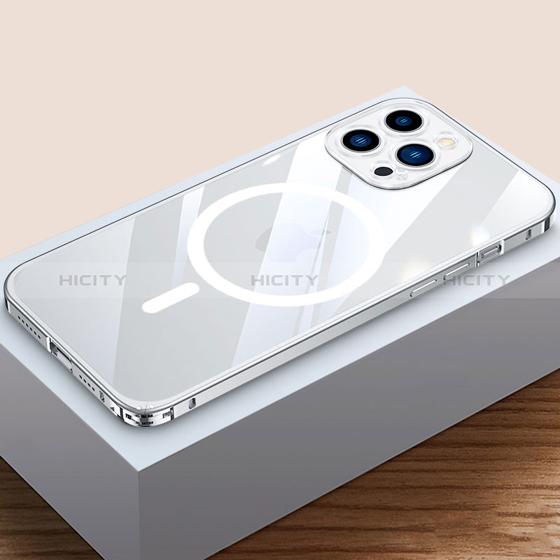 Schutzhülle Luxus Metall Rahmen und Kunststoff Schutzhülle Tasche mit Mag-Safe Magnetic Magnetisch QC4 für Apple iPhone 13 Pro Silber Plus