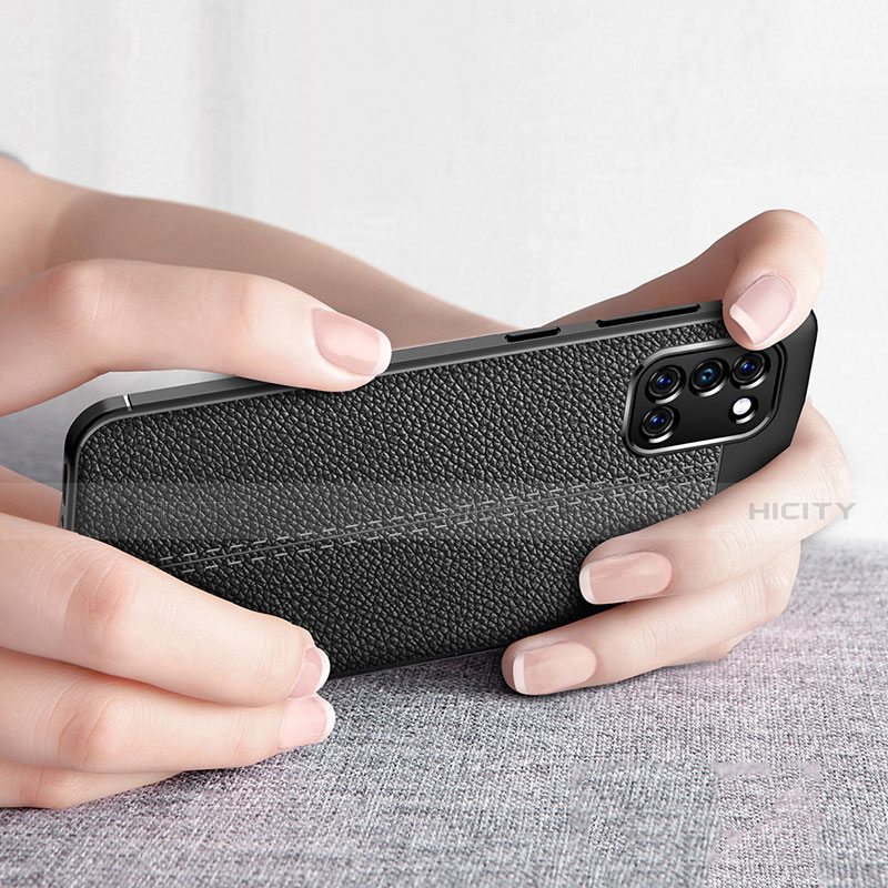 Silikon Hülle Handyhülle Gummi Schutzhülle Flexible Leder Tasche für Samsung Galaxy A31 groß