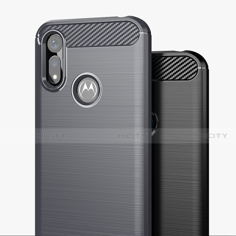 Silikon Hülle Handyhülle Gummi Schutzhülle Flexible Tasche Line für Motorola Moto E6s (2020) groß