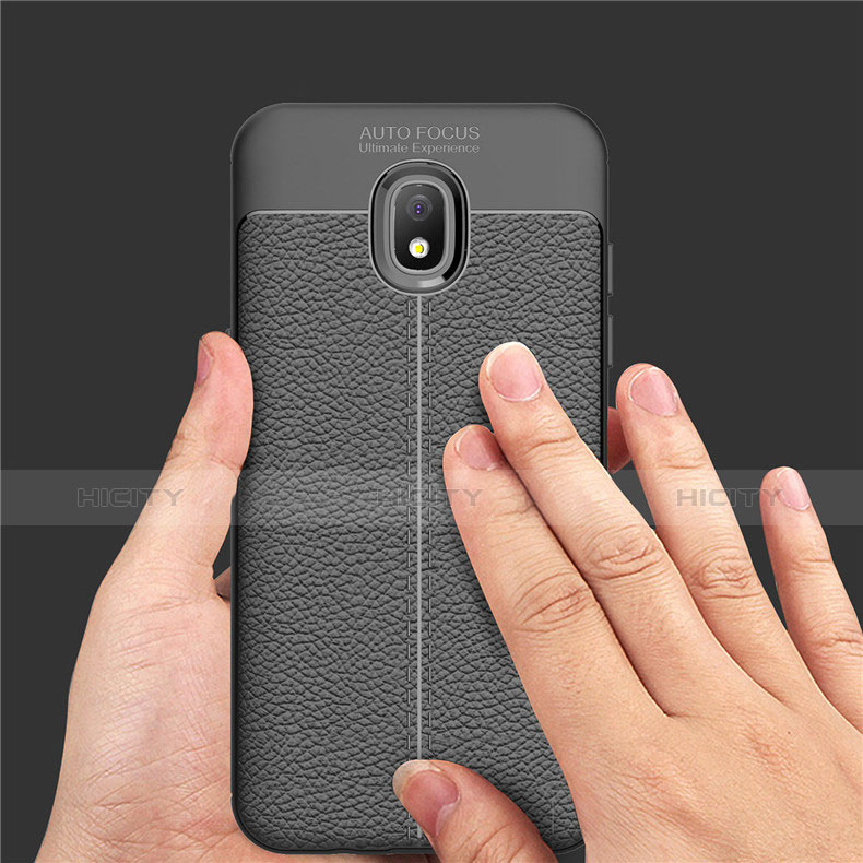 Silikon Hülle Handyhülle Gummi Schutzhülle Leder Q01 für Samsung Galaxy J3 Star Schwarz groß
