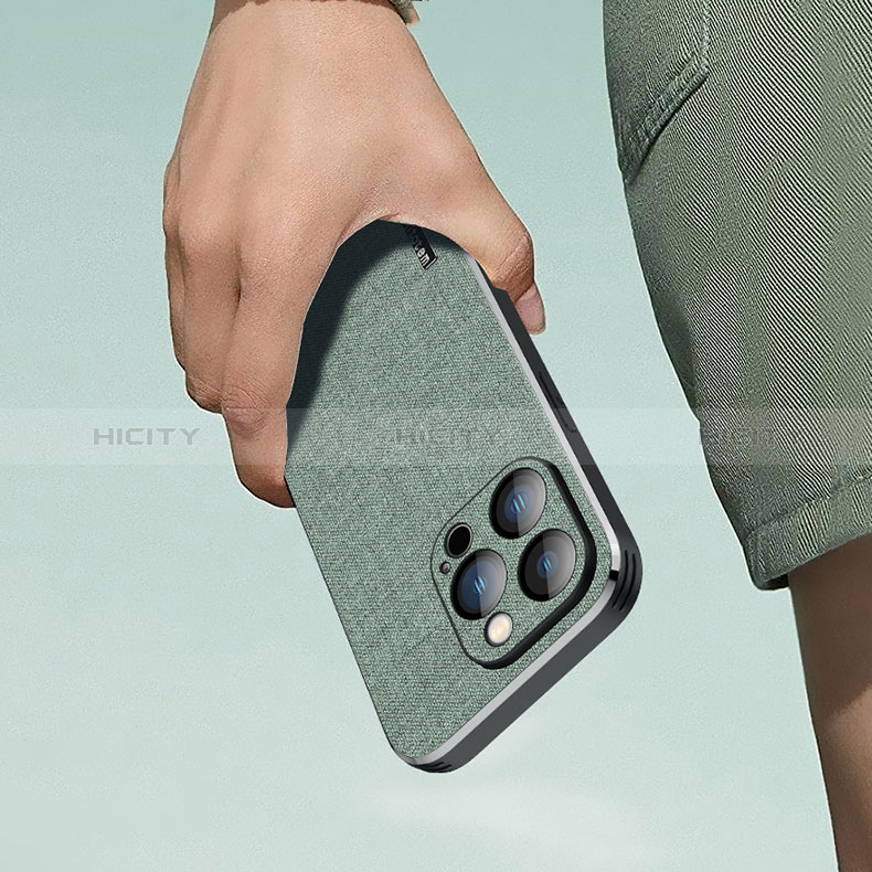 Silikon Hülle Handyhülle Ultra Dünn Flexible Schutzhülle Tasche Stoff AT1 für Apple iPhone 15 Pro Max groß